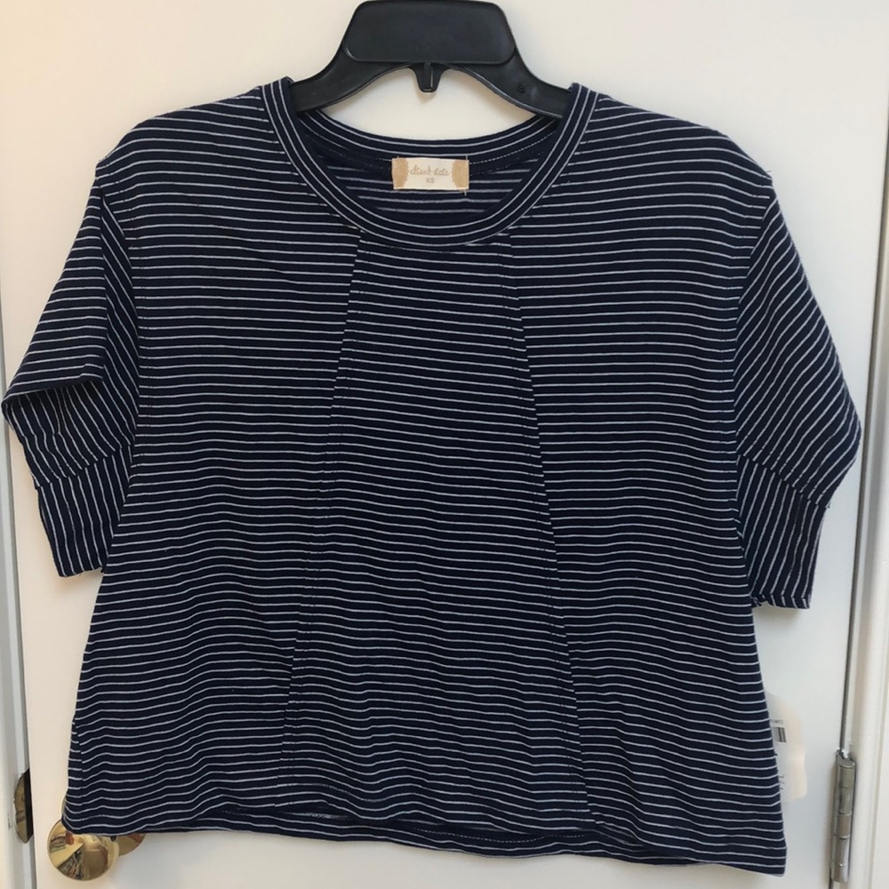 Striped cropped shirt